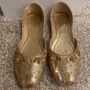 New! Bollywood flats